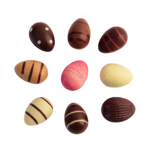 Petits oeufs et cloches en chocolat