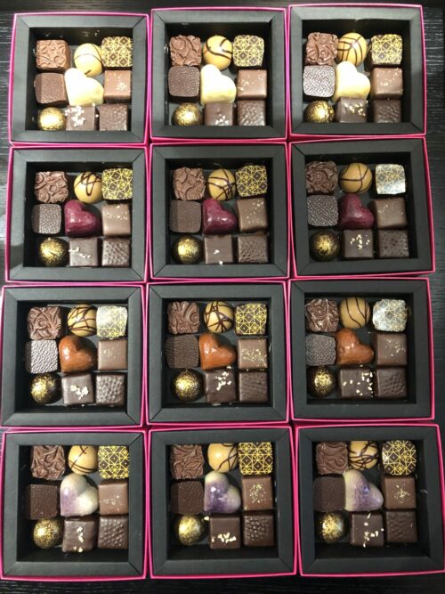 Coffret de 9 pralines avec coeur